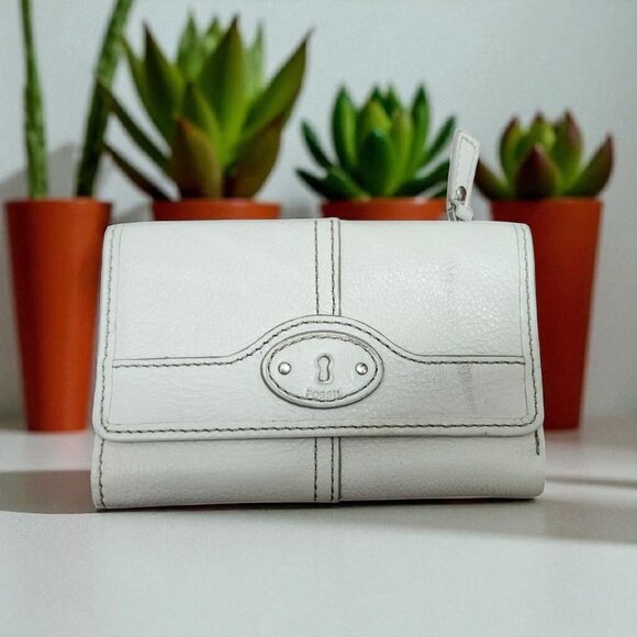 Fossil Wallet Leather White Women's - Picture 9 of 9